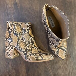 Size 8 Steve Madden Women's Snakeskin Ankle Boots